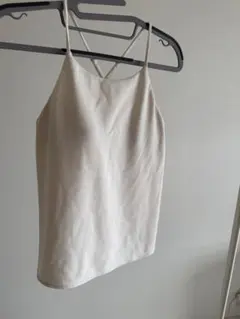 UNIQLO カップ付き キャミソール ホワイト
