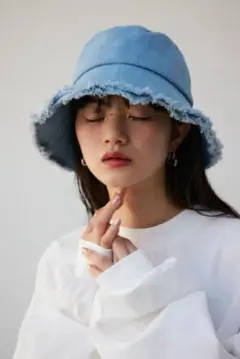 お値下げ新品タグ付き濃色ECO DENIM 加藤かすみ×YANUK バケット帽子 お値下げ新品タグ付き濃色ECO DENIM 加藤かすみ×YANUK バケット帽子