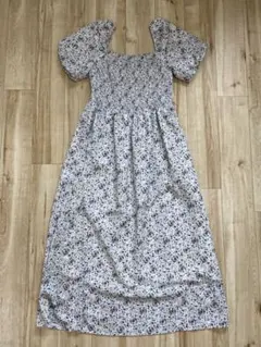 SHEIN Dazy 小花柄　パフスリーブ　ワンピース Mサイズ