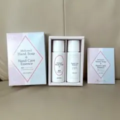 メナード 薬用ハンドソープ＆ハンドケアエッセンスのサムネイル