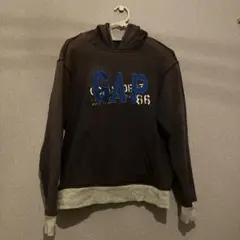 お気に入り！GAPパーカー