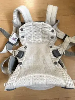 ベビービョルン　Harmony クリーム