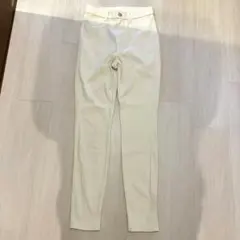 UNIQLO ストレッチレギンスパンツアイボリー スキニーパンツ Mサイズ