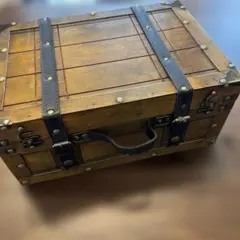 アンティーク風木製トランク