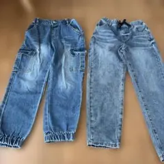 140サイズ相当　デニムパンツ　キッズボトムス