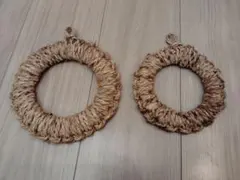 Item thumbnail for item f49640bc-3653-4965-a30c-d1a4b8b2321b