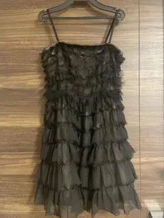 フリル付き黒ミニドレス　ROYALPARTY