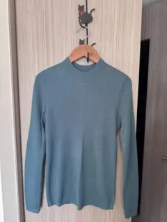 GU リブハイネック長袖ニット　グリーン　Mサイズ