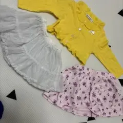 べべ　美品　３点おまとめ 可愛いフリル付きトップスとスカートセット 90サイズ