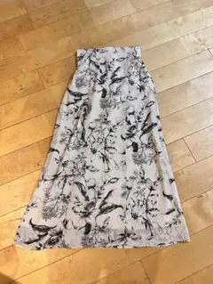 ラグナムーン　花柄　スカートのサムネイル