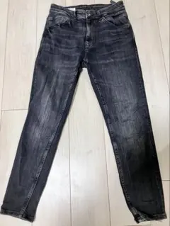 ZARA ダークグレー スキニーデニム 30
