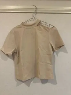 GU 半袖トップス