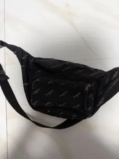 BALENCIAGA ボディバッグ ブラック 総柄