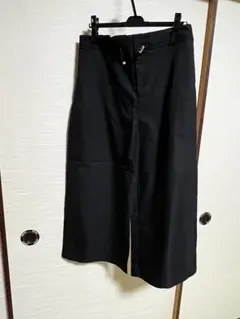 新品未使用 うるわし美肌ドロストパンツ　11号のサムネイル