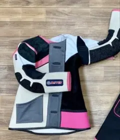 Item thumbnail for item 4d7eb4bc-601f-4317-ab1f-1ba98ef8e6eb