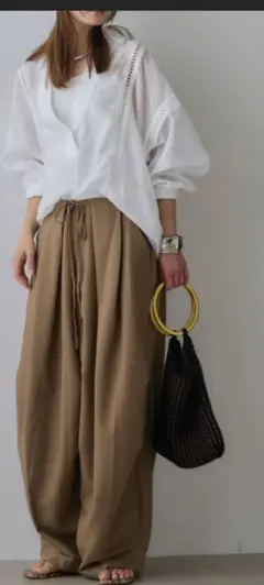 Item thumbnail for item 2d98dbd1-f636-4505-8701-59672fabcad8