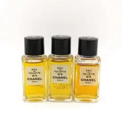 ほぼ未使用　シャネル　N°5　オードトワレ　19ml×3のサムネイル
