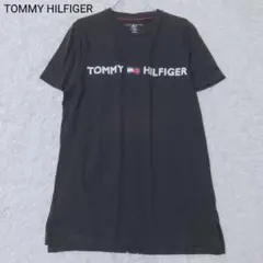 トミーヒルフィガー　Tシャツ　ブラック　S　ロゴプリント　綿100％　シンプル
