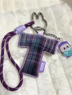 【T】ラブブ PIN FOR LOVE アルファベット ペンダント