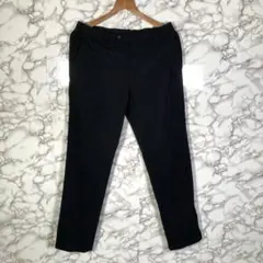 UNIQLO　ユニクロ　（W82）　メンズ　スラックス　センタープレス　黒