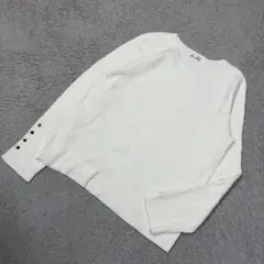 ジーユー シンプル きれいめ フェミニン 上品感 リブ 袖ボタン ニット地 長袖