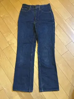 Item thumbnail for item 22ffc684-cd47-466b-bdfa-d84ad6cabc5c