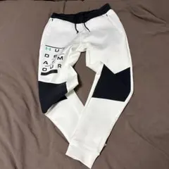 Under Armour ジョガーパンツ LG ホワイト/ブラック