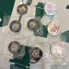 BT21 アクリルステッカー 缶バッジセットくら寿司