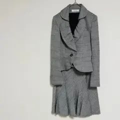 ジャケット&フレアスカートセット　可愛い　フォーマル　卒園児　卒業式　美品