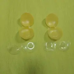 medela メデラ　ニップルシールド　2セット　ケース付きのサムネイル