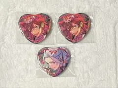 朔間凛月 ラメキラハート缶バッジ あんスタ - メルカリ