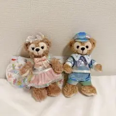 【定価】お土産袋付　ダッフィー　シェリーメイ　ぬいぐるみバッジ