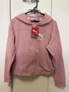 新品 PUMA ピンク パーカー Mサイズ