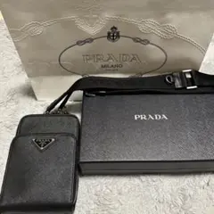 PRADA ブラックレザーショルダーバッグのサムネイル