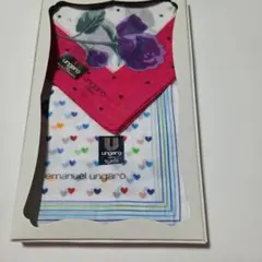 新品未使用品　 ungaro ハンカチ 2枚セット ローズ とハート　箱入りのサムネイル