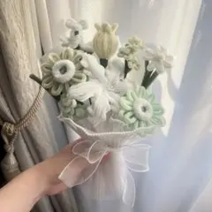 枯れないお花　モールフラワー　花束　ブーケ　ハンドメイド　誕生日　白　緑
