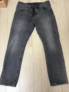 Levis 551