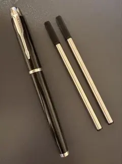 【美軸】水性ボールペン ピアノブラック仕様 （パイロット芯換装・予備リフィル付）のサムネイル