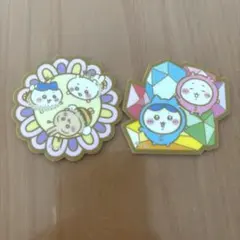 ちいかわ　キラキラダイカットステッカー　ハチさん＆パジャマ