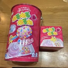 Kracie ねるねるねるね 大容量缶と、ティッシュのサムネイル