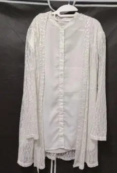 ロングブラウスとカーディガンのセット