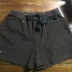 ショートパンツ 山ガール　オムニシールド　タイタニウム