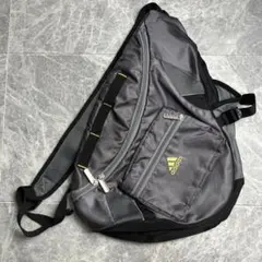 00s adidas ワンショルダーバック　スリングバッグ　グレー　y2k