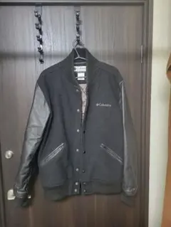 Columbia コロンビア　スタジャン