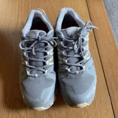 THE NORTH FACE スニーカー グレー ゴアテックスのサムネイル