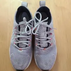 Under Armour HOVR Revenant Sportstyleのサムネイル