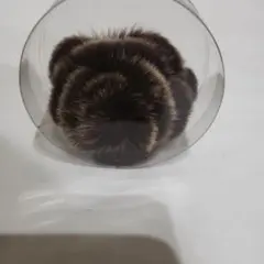 未使用　ファーブローチ 茶色と黒の花　コサージュ