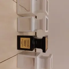 M*k様 TOM FORD 空瓶　ソレイユネージュ　タバコバニラ　トムフォードのサムネイル