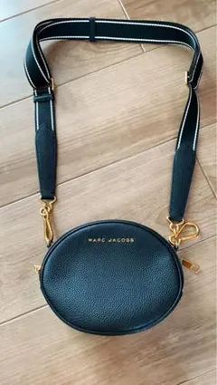 マークジェイコブスショルダーバック