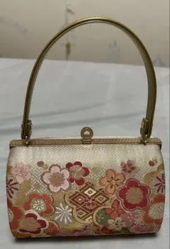 Item thumbnail for item ba5c6e39-7c02-46d9-a250-7a653a2602d0